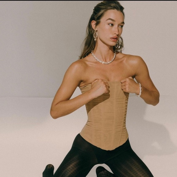 ARE YOU AM I Tops - ✨SOLD✨Are You Am I • Suniva corset in nude